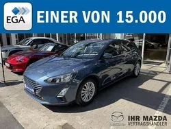 Chromablau metallic Gebraucht 2022 Ford Focus Titanium X Limousine | 18.990 € (Fairer Preis)
