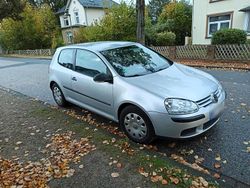 Silber Gebraucht 2007 VW Golf V Limousine | 2.100 € (Fairer Preis)