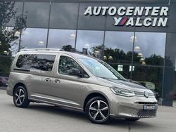 Beige Gebraucht 2022 VW Caddy Maxi R Van / Kleinbus | 29.890 € (Teuer)
