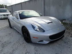 Silber Gebraucht 2010 Ferrari California Coupé | 77.500 €
