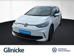 Weiß Gebraucht 2024 VW ID.3 Pro Kleinwagen | 31.580 € (Fairer Preis)