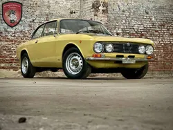 Giallo piper Gebraucht 1975 Alfa Romeo GT Junior Coupé | 39.500 €