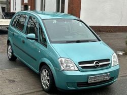 Grün Gebraucht 2003 Opel Meriva Van / Kleinbus | 2.999 € (Etwas zu teuer)