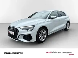 Weiß Gebraucht 2024 Audi A3 Sportback S-Line Limousine | 35.390 € (Fairer Preis)