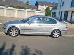 Silber Gebraucht 2002 BMW 320 Limousine | 3.900 € (Fairer Preis)