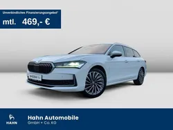 Weiß Gebraucht 2024 Skoda Superb LAURIN & KLEMENT Kombi | 36.790 €