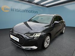 Grau Gebraucht 2024 Audi A3 Sportback Kleinwagen | 32.749 € (Fairer Preis)