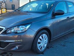 Grau Gebraucht 2014 Peugeot 308 Active Kombi | 6.990 € (Fairer Preis)