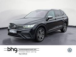 Deep black perleffekt Gebraucht 2022 VW Tiguan Allspace Life SUV | 30.390 € (Guter Preis)
