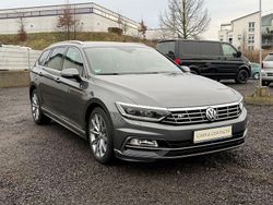 Grau Gebraucht 2016 VW Passat Highline Limousine | 22.900 € (Teuer)