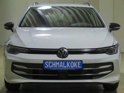 Pure white Gebraucht 2024 VW Golf VIII Goal Kombi | 24.950 € (Guter Preis)