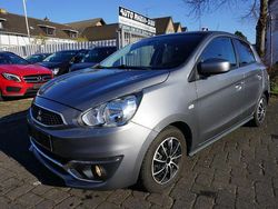 Grau Gebraucht 2018 Mitsubishi Space Star Edition Limousine | 9.990 € (Etwas zu teuer)