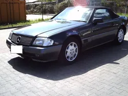 Schwarz Gebraucht 1992 Mercedes SL300 Cabrio | 12.900 €