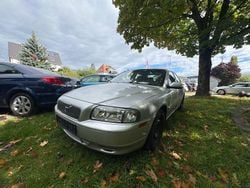 Silber Gebraucht 2000 Volvo S80 Limousine | 1.300 € (Teuer)