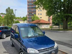 Blau Gebraucht 2011 Opel Combo Van / Kleinbus | 2.200 €