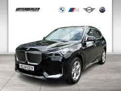 Schwarz Neu 2025 BMW iX1 xLine SUV | 52.990 € (Fairer Preis)
