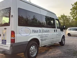 Weiß Gebraucht 2000 Ford Transit Van / Kleinbus | 5.600 €