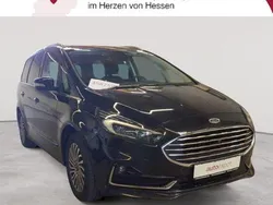 Schwarz Gebraucht 2022 Ford Galaxy Titanium Van / Kleinbus | 23.289 € (Guter Preis)