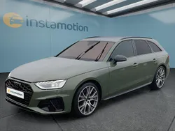 Grün Gebraucht 2024 Audi S4 Kombi | 67.349 €