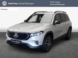 Silber Gebraucht 2024 Mercedes EQB300 Advanced SUV | 36.400 € (Fairer Preis)