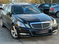 Schwarz Gebraucht 2011 Mercedes E350 Kombi | 8.990 € (Superpreis)