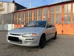 Silber Gebraucht 1997 Mitsubishi Colt Kleinwagen | 1.890 € (Fairer Preis)