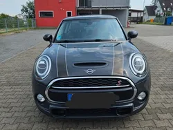Grau Gebraucht 2018 Mini Cooper S Chili Kleinwagen | 18.000 € (Fairer Preis)