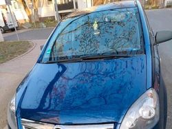 Blau Gebraucht 2009 Opel Zafira Van / Kleinbus | 1.600 € (Fairer Preis)