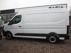 Weiß Neu 2025 Renault Master Van / Kleinbus | 41.100 € (Superpreis)