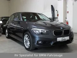 Grau Gebraucht 2018 BMW 118 Advantage Kleinwagen | 17.490 € (Guter Preis)