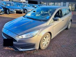 Braun Gebraucht 2015 Ford Focus Ambiente Kombi | 4.490 € (Superpreis)