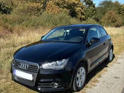 Schwarz Gebraucht 2011 Audi A1 Attraction Kleinwagen | 5.800 € (Fairer Preis)