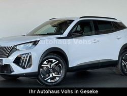 Weiß Gebraucht 2024 Peugeot 2008 Allure SUV | 26.470 € (Fairer Preis)