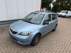 Blau Gebraucht 2003 Mazda 2 Comfort Limousine | 550 € (Guter Preis)