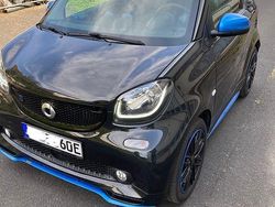 Schwarz Gebraucht 2019 Smart ForTwo Electric Drive Cabrio | 11.500 € (Etwas zu teuer)