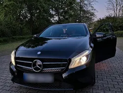 Schwarz Gebraucht 2014 Mercedes A180 Limousine | 14.200 € (Fairer Preis)