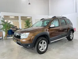 Braun cajou Gebraucht 2012 Dacia Duster Lauréate SUV | 5.900 € (Fairer Preis)