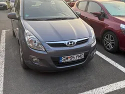 Grau Gebraucht 2009 Hyundai i20 Comfort Limousine | 3.800 € (Fairer Preis)
