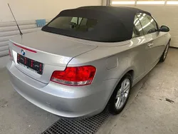 Silber Gebraucht 2009 BMW 118 Cabriolet Advantage Cabrio | 11.982 € (Fairer Preis)