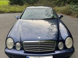 Blau Gebraucht 2000 Mercedes CLK230 Elegance Coupé | 1.450 € (Superpreis)