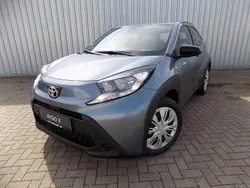 Grau Neu 2025 Toyota Aygo Business Edition Kleinwagen | 18.990 €