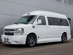 Weiß Gebraucht 2015 Chevrolet Express Van / Kleinbus | 47.600 €