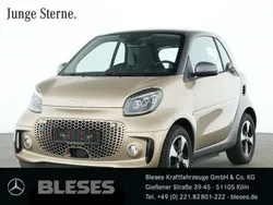 Bodypanels in gold beige () Gebraucht 2024 Smart ForTwo Electric Drive Exclusive Coupé | 16.100 € (Fairer Preis)