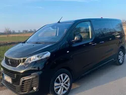 Schwarz Gebraucht 2021 Peugeot Traveller Allure Van / Kleinbus | 36.990 € (Fairer Preis)