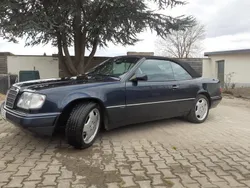 Schwarz Gebraucht 1997 Mercedes E200 Edition Cabrio | 23.000 € (Teuer)