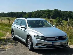 Silber Gebraucht 2020 VW Passat Kombi | 16.990 € (Superpreis)