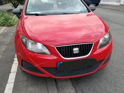 Rot Gebraucht 2009 Seat Ibiza | 870 €
