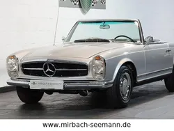 Silber Gebraucht 1964 Mercedes 230 Cabrio | 99.900 €
