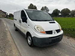 Weiß Gebraucht 2007 Renault Trafic Van | 2.850 €
