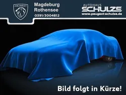 Blau Gebraucht 2021 Peugeot e-2008 GT SUV | 20.860 € (Etwas zu teuer)
